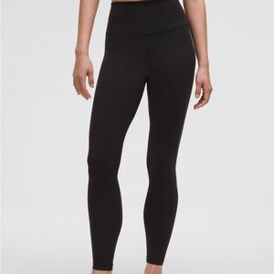 Lululemon Wunder under Black High-Waisted Legging size 2 and 4 originals